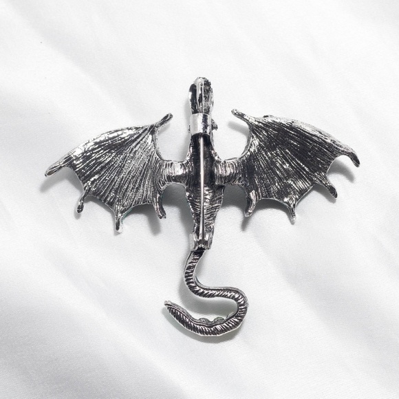 ✨Betsey Johnson Draco Dragon Brooch - Picture 4 of 7